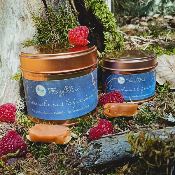 Bougie gourmande et fruitée, au parfum de caramel et framboise, cire végétale, fabriquée à la main en Lozère par Fairy Time.